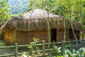 特富野社住家 Traditional House in Tfuya Village