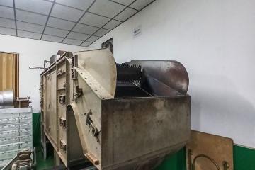 製茶廠的甲種乾燥機也已有超過60年的歷史