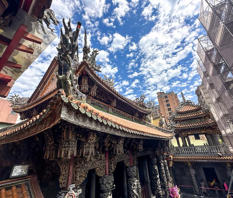 三峽祖師廟屋簷 照片提供者：謝基煌、江逸傑、林岑怡、邱文仕 / 拍攝日期：2025/05/01