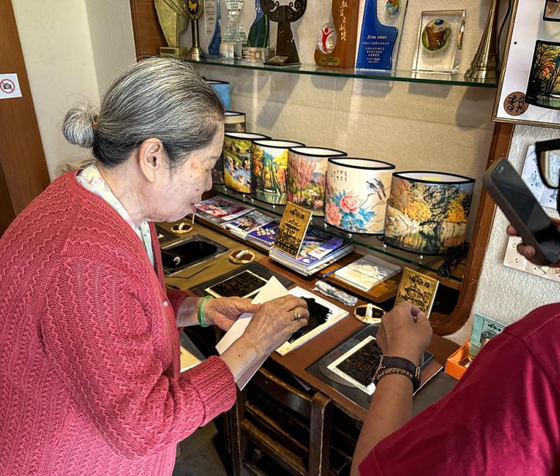 梅樹月版畫體驗 照片提供者：謝基煌、江逸傑、林岑怡、邱文仕 / 拍攝日期：2025/05/01