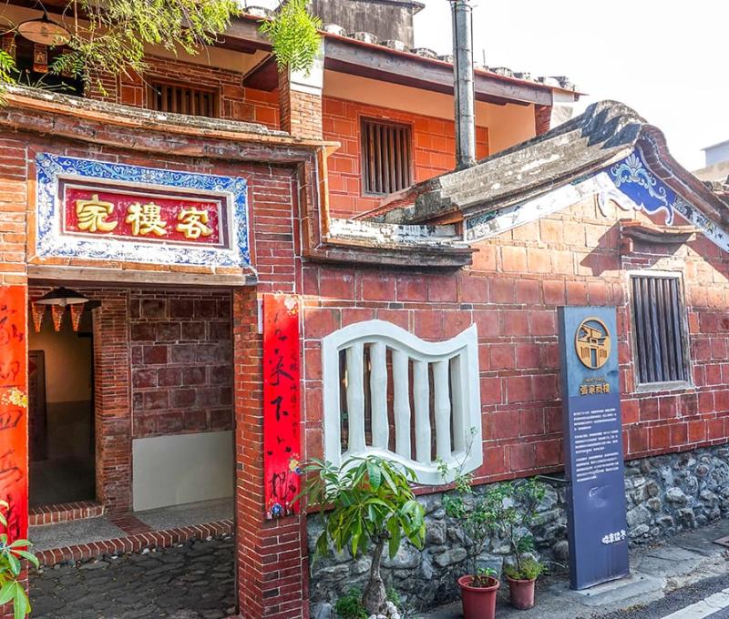 張家商樓近拍 照片拍攝者：客家委員會客家文化發展中心提供 / 拍攝日期：2022