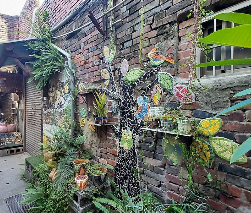 尖山埔路巷弄間的陶趣。照片提供者：江明泱 / 拍攝日期：2023/09/13