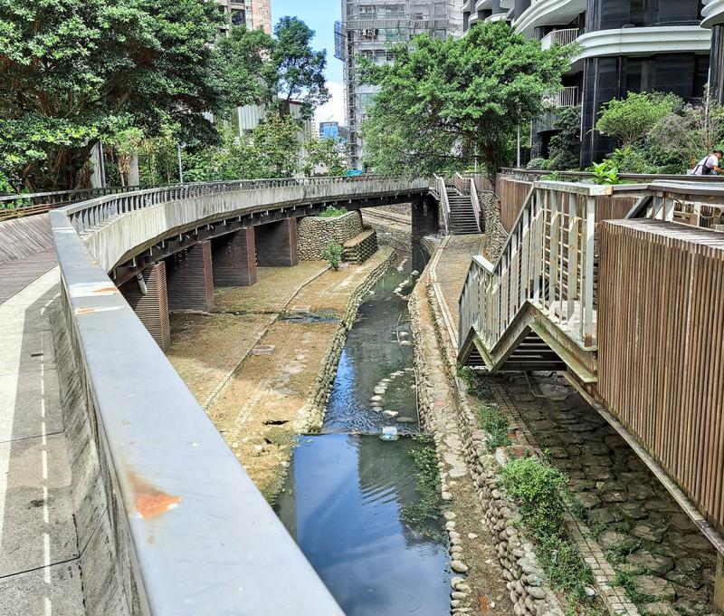 瑠公圳新店段。照片拍攝者：張銓津 / 拍攝日期：2022/08/13