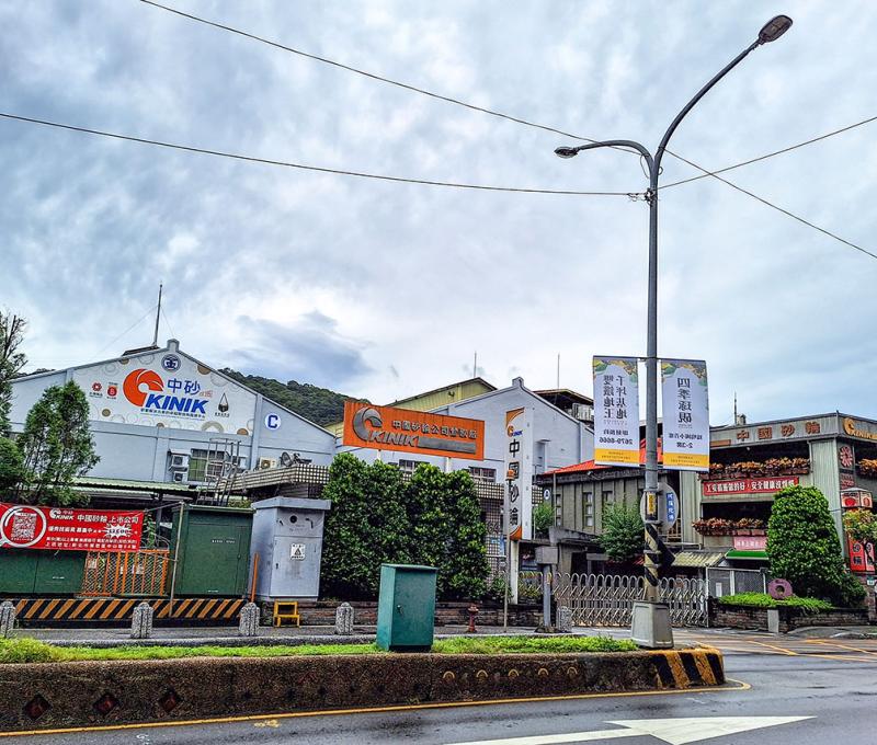 中國砂輪緊鄰熱鬧的馬路邊。照片提供者：王淑盈 / 拍攝日期：2023/09/03