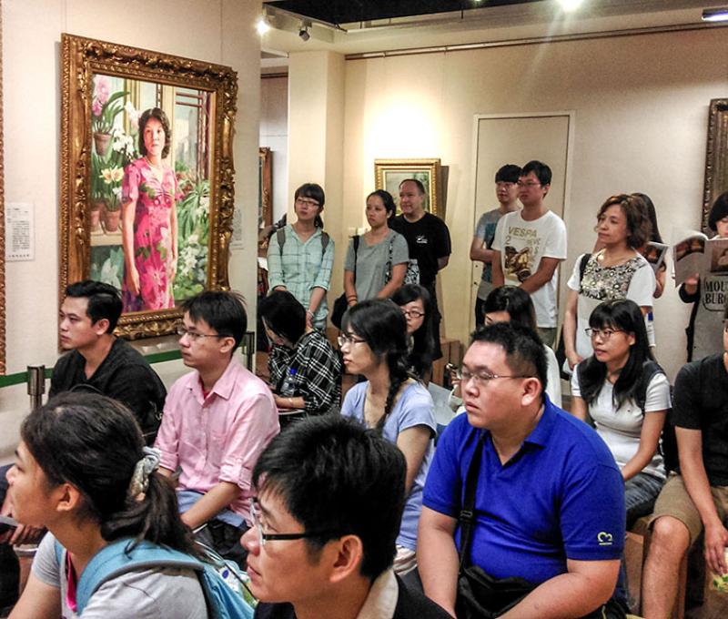 2015年暑假備課日安排全校老師到李梅樹紀念館參訪。照片拍攝者：北大高中三峽學教師團隊