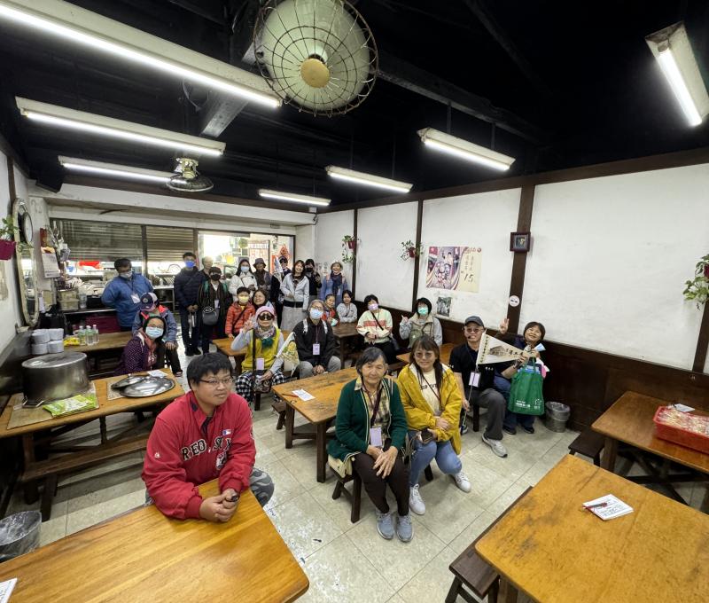 有志麵館店內合照 照片提供者：黃崇哲/拍攝日期：2024/1/7