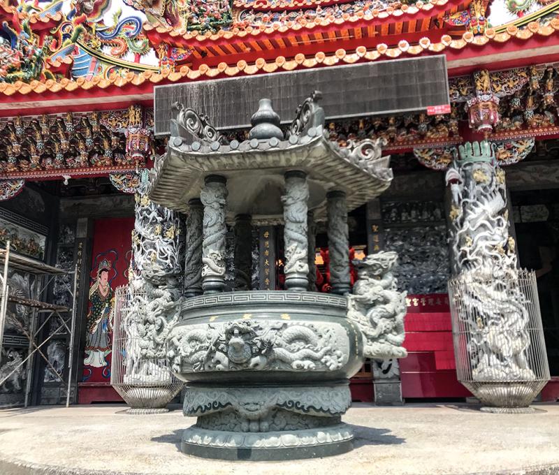慈聖宮香爐。照片拍攝者：方文樹／拍攝日期：2022/3/16