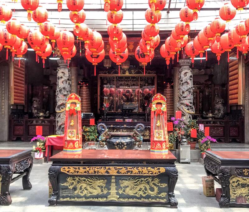 福安宮拜桌。照片拍攝者：方文樹 / 拍攝日期：2022/3/16