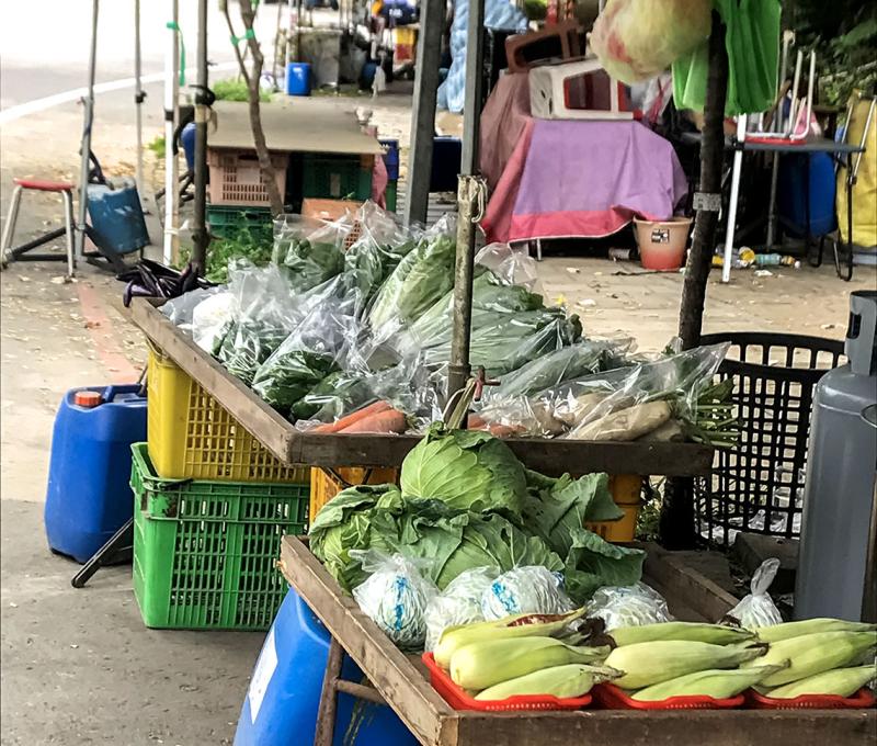 石門山市集攤販店家─農特產--蔬菜。照片拍攝者：方文樹／拍攝日期：2022/04/13