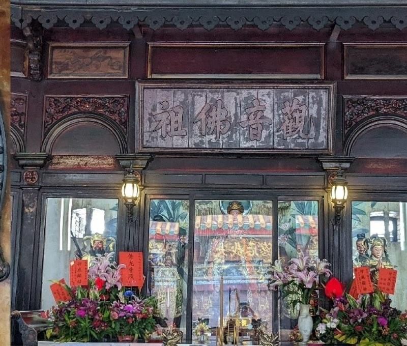 觀音佛祖、註生娘娘、福德正神與十八羅漢。（照片提供者：歷史所吳紹嘉、蔡尚廷）