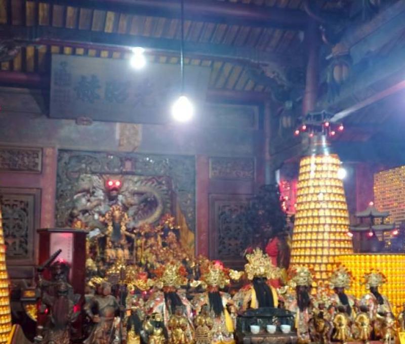 靈德廟內一覽