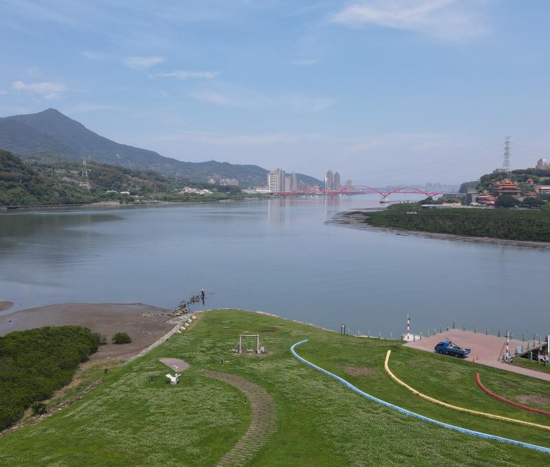 山河交會：觀音山下的關渡隘口。(照片提供者：毛毓翔 / 拍攝日期：2024/10/21)