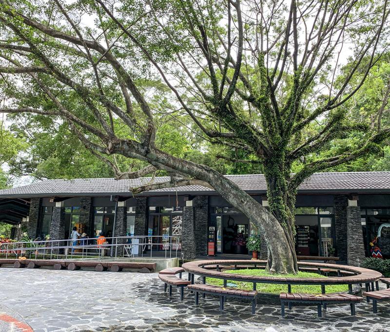 八角樓&工藝街 Octagonal Exhibition Hall 照片拍攝者：原住民族委員會原住民族文化發展中心 / 拍攝日期：2022