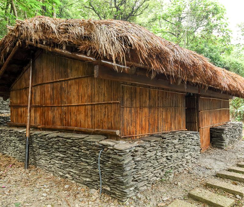 梅蘭社住家 Traditional Houses in Meilan Village 照片拍攝者：原住民族委員會原住民族文化發展中心 / 拍攝日期：2022
