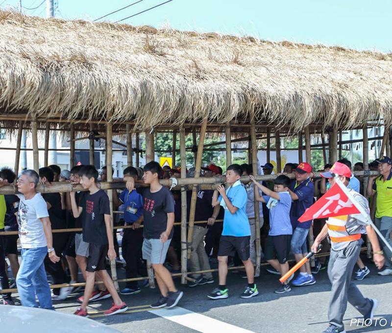 「扛茨走溪流」活動 照片提供者：石振洋 / 拍攝日期：2019/09/22