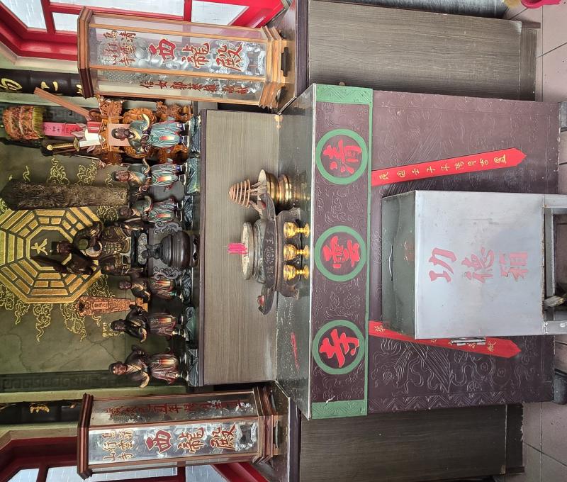 廟的二樓為清雲寺，主祀曹飛大仙(照片提供者：街密小組 / 拍攝日期：2025/6/16)