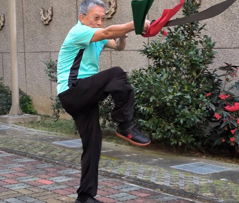 跟隨高芳先習武的王光遠將軍，曾在太極新村表演。(照片提供：楊秋蘋)
