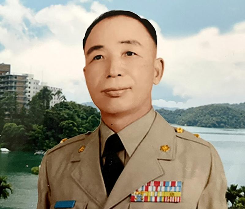 中興莊首位少將孫建功1981年奉徵為改制後第一任彰化榮輔處處長。(照片提供：孫箴華)