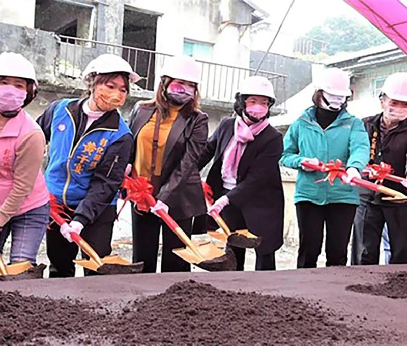 第一期動工整理的屋舍，共有四間六個單元，作為青創據點。(照片提供：楊秋蘋)