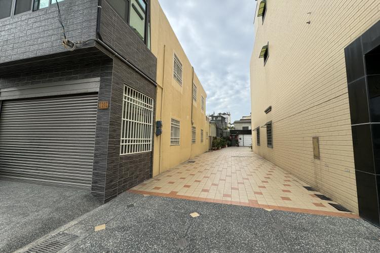 北通路大眾餐廳旁巷子