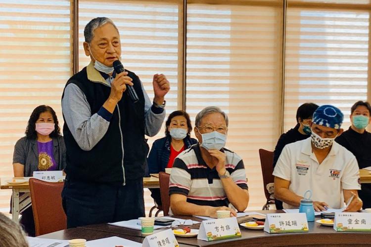 32方力非談岳父遭遇