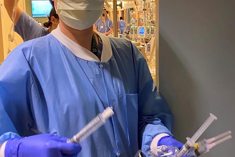 46眷三代新秀朱興華、朱梅